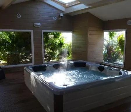Camping Mobil-home, Piscine, Wifi, Climatise La Bernerie-en-Retz