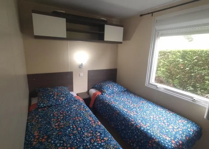 Mobil-home, Piscine, Wifi, Climatise キャンプ場 *