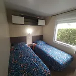 Mobil-home, Piscine, Wifi, Climatise Kemp *