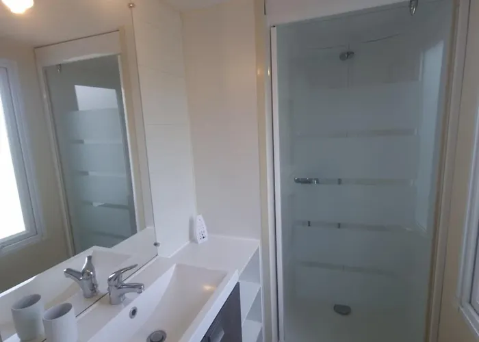 Mobil-home, Piscine, Wifi, Climatise *